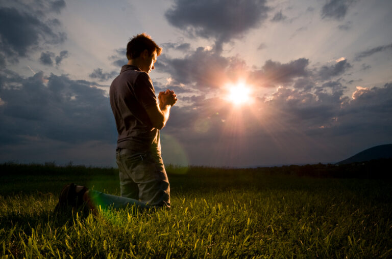 4-different-types-of-christian-prayers-pope-web-vatican-2023